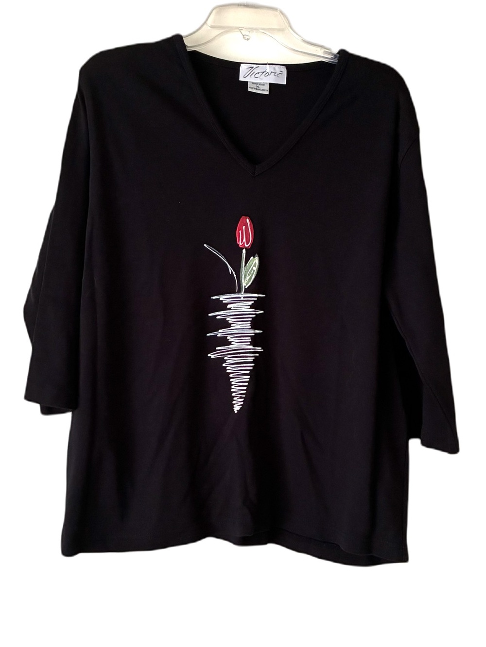 Hand Painted Designs by Victoria, Black T-Shirt w/ Tulips, Sz. XL, 3/4 Sleeves
